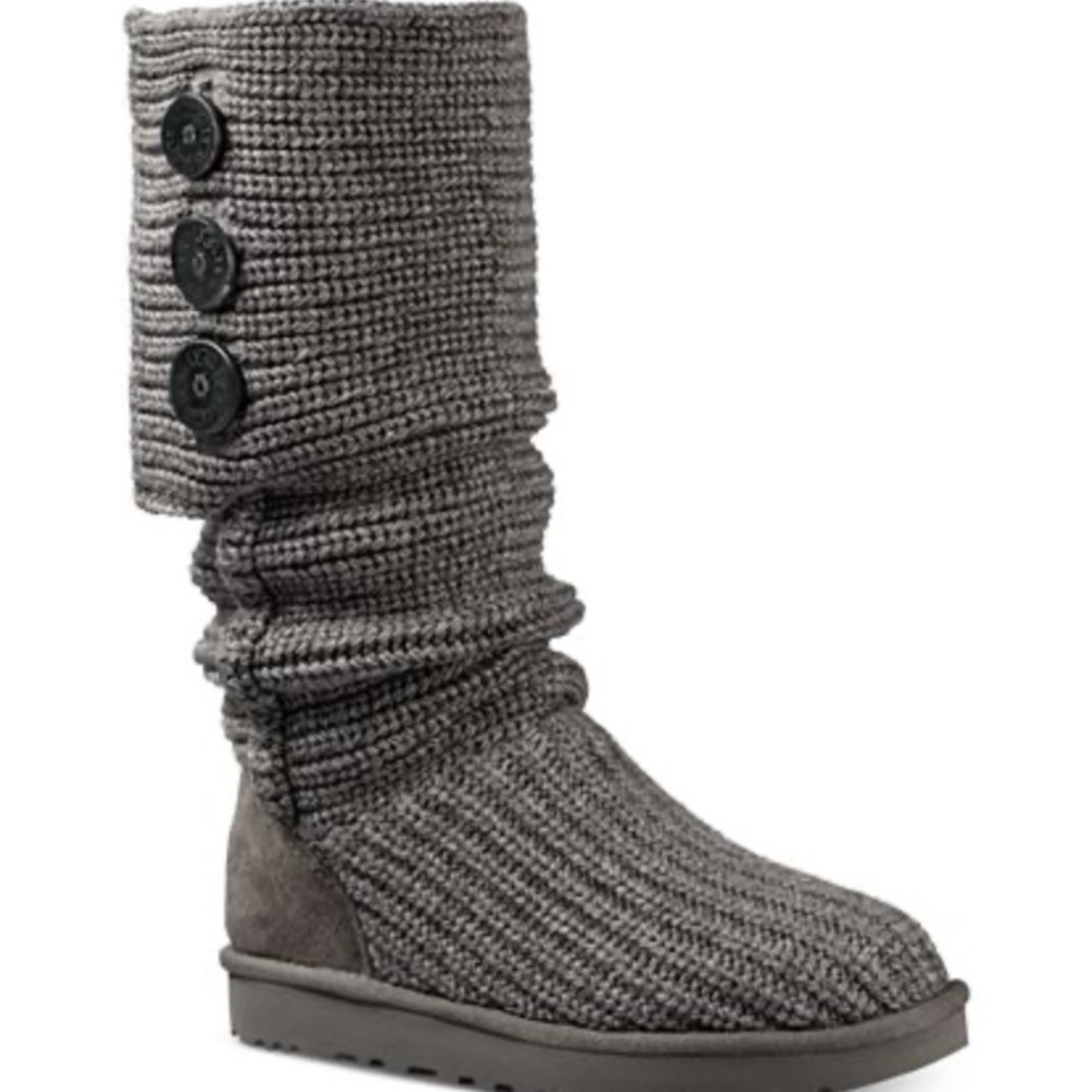 Gray slouchy knit and plush UGG boot size 7